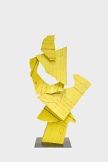 <div class="lightbox-artworktitle">Paper Procession I</div><div class="lightbox-artworkyear">2023</div><div class="lightbox-artworkdescription">Steel, Aluminium sheets and Oil paint</div><div class="lightbox-artworkdimension">Main dimensions: 121 x 82,5 x 39 cm (H x W x D)</div><div class="lightbox-artworkdimension">1 AP</div>