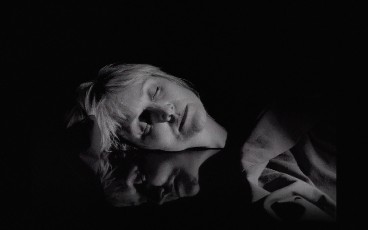 <div class="lightbox-artworktitle">Sleeping on Glass </div><div class="lightbox-artworkyear">1999</div><div class="lightbox-artworkdescription">35mm animated film transferred to video and laser disc, projected onto a dresser</div><div class="lightbox-artworkdimension">8 min 11 sec</div><div class="lightbox-artworkdimension">Edition of 3</div><div class="lightbox-tagswithlinks"><A rel='nofollow' href='/page/1/?s=%23Charcoal'>#Charcoal</A> <A rel='nofollow' href='/page/1/?s=%23Installation'>#Installation</A> <A rel='nofollow' href='/page/1/?s=%23Edition'>#Edition</A> <A rel='nofollow' href='/page/1/?s=%23SingleChannel'>#SingleChannel</A> <A rel='nofollow' href='/page/1/?s=%23Animation'>#Animation</A></div>