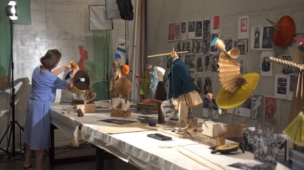 William_Kentridge_OTBIAW_Making_Puppets_003